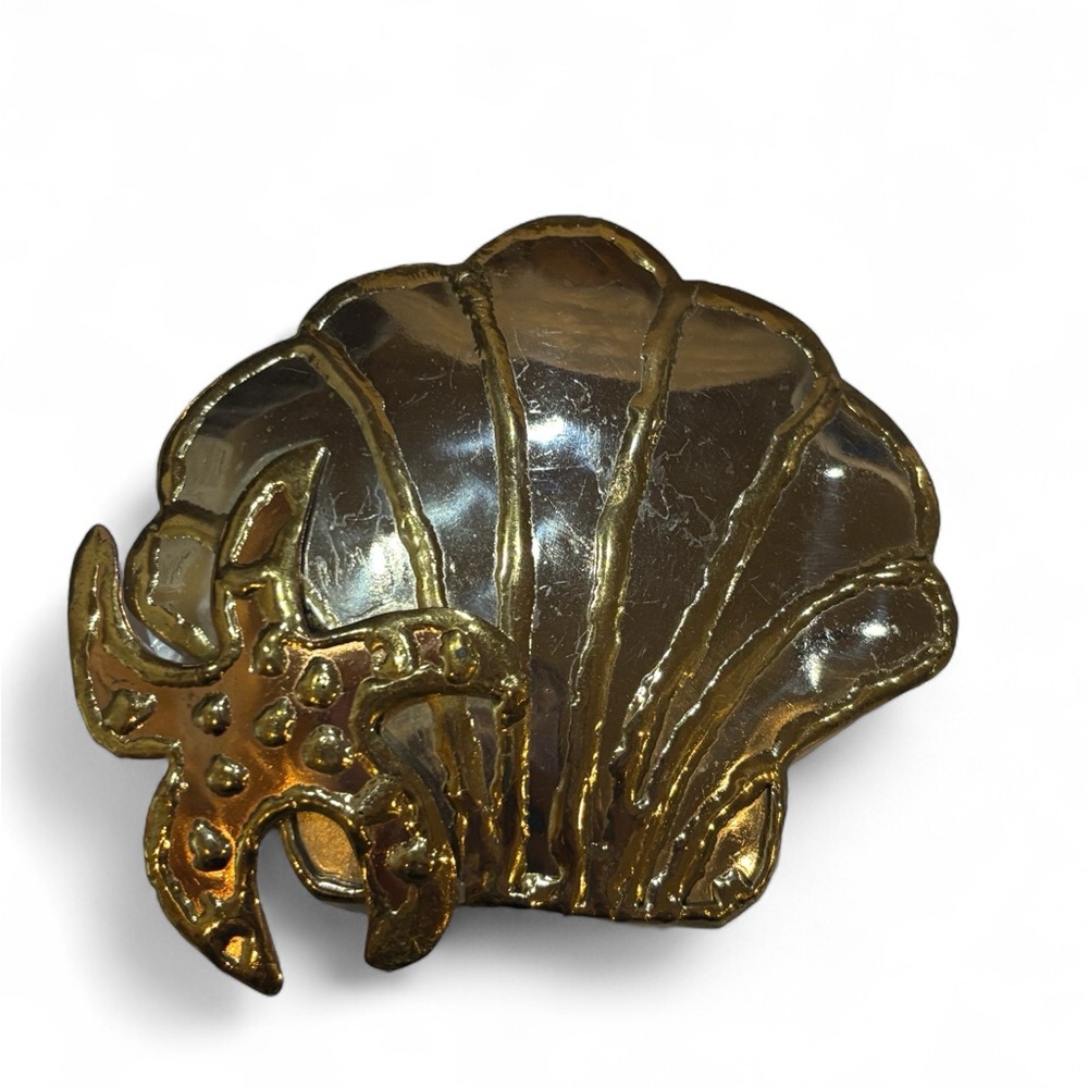 Vintage Gold Tone Seashell & Starfish Brooch/Pendant